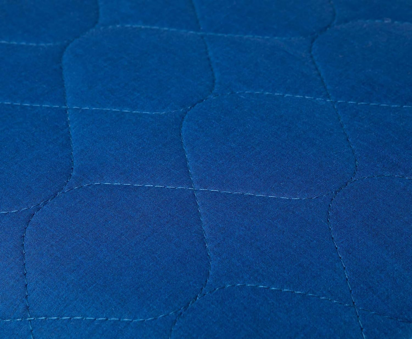 Double Size Bed Pad With Tucks - Anti-Stain Navy Lynmark