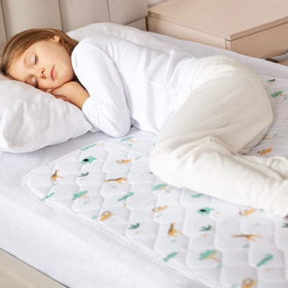 Potty Training Bed Pad Without Tucks - Safari Lynmark